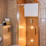 1 Bedroom Beautiful In