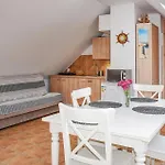 1 Bedroom Beautiful In Apartamento